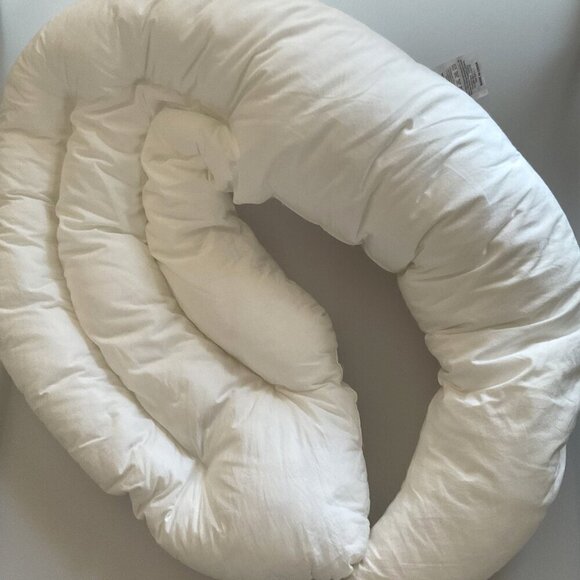 NEW CHOC CHICK MOON SHAPE KIDS BODY PILLOW TRAVEL NAPTIME VACATION - Picture 7 of 10